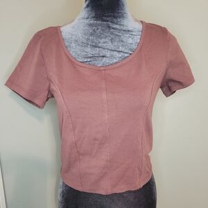 Women's Levis Mauve Short Sleeve Top